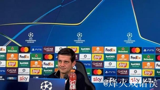 齐沃谈点球:这种接触在角球很常见,我会改变球 齐沃谈点球:这种接触在角球很常见,我会改变球