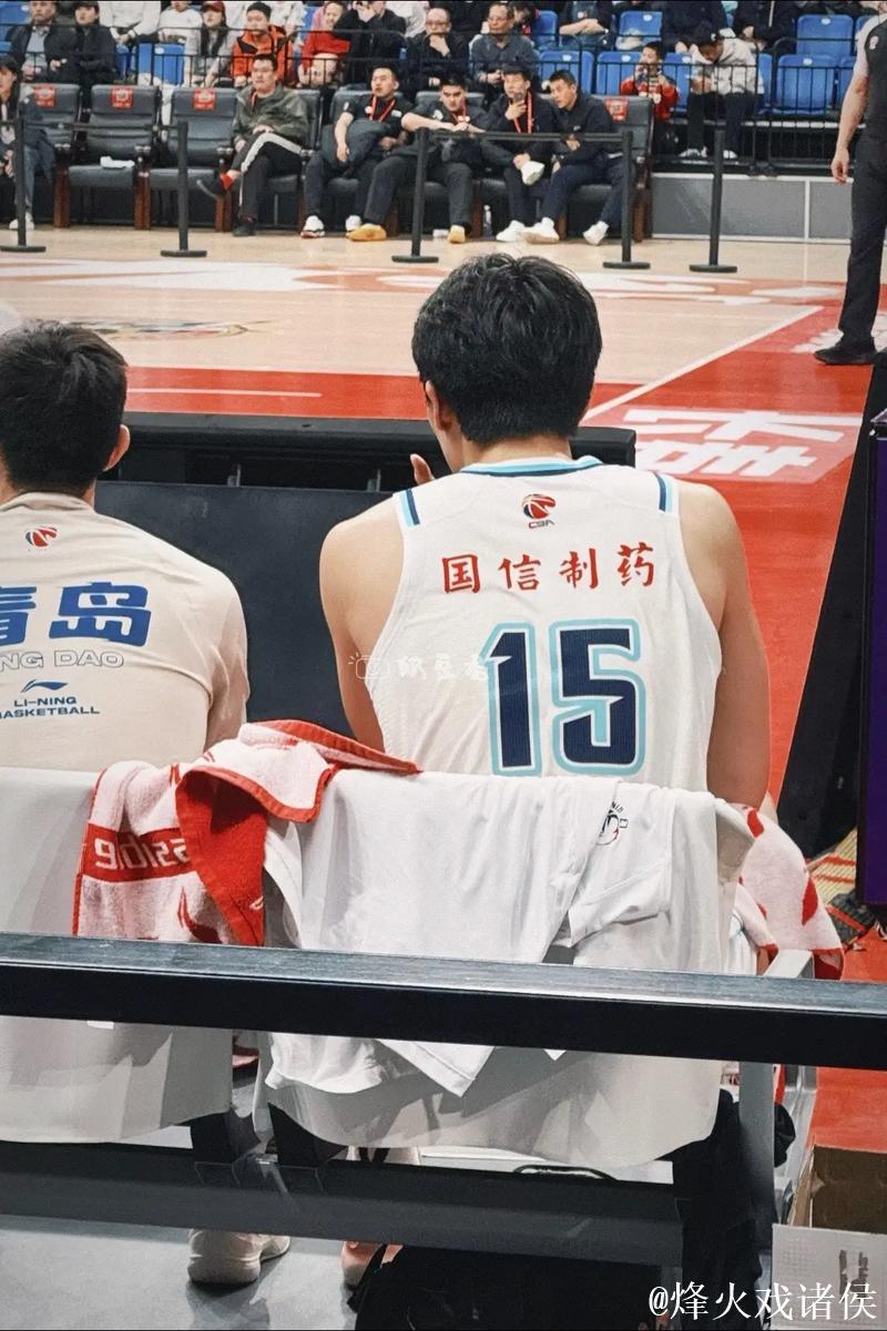 杨瀚森22+11青岛胜辽宁 王哲林13分上海胜江苏