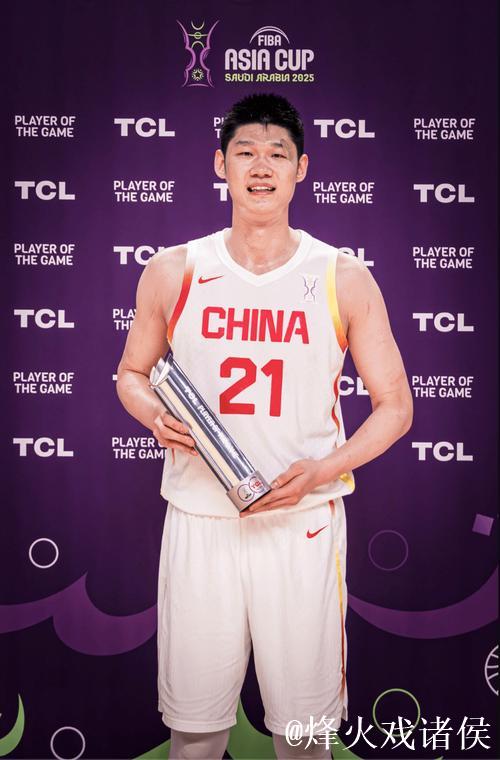 CBA首月月最佳球员出炉 胡金秋和韦瑟斯庞分别当选 CBA首月月最佳球员出炉 胡金秋和韦瑟斯庞分别当选